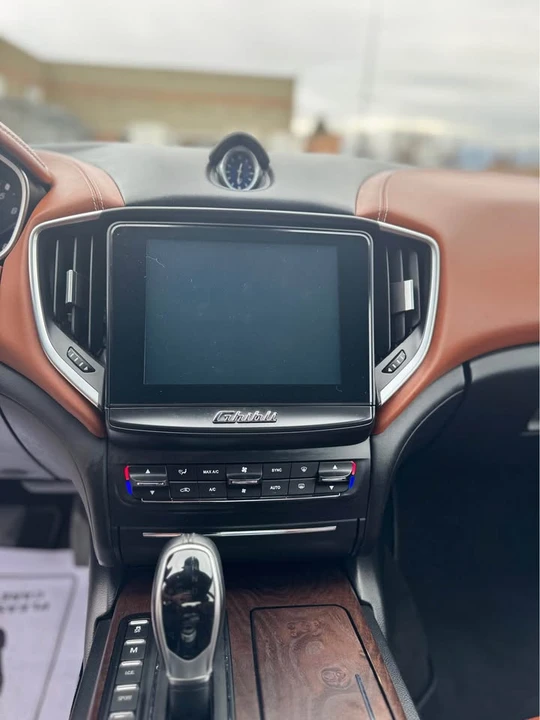 2017 Maserati Ghibli 3rd Gen - Image 10 of 14