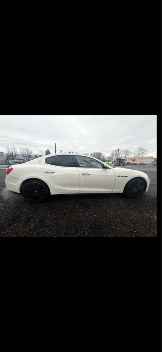2017 Maserati Ghibli 3rd Gen - Image 8 of 16