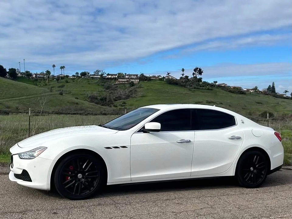 2017 Maserati Ghibli 3rd Gen - Image 2 of 9