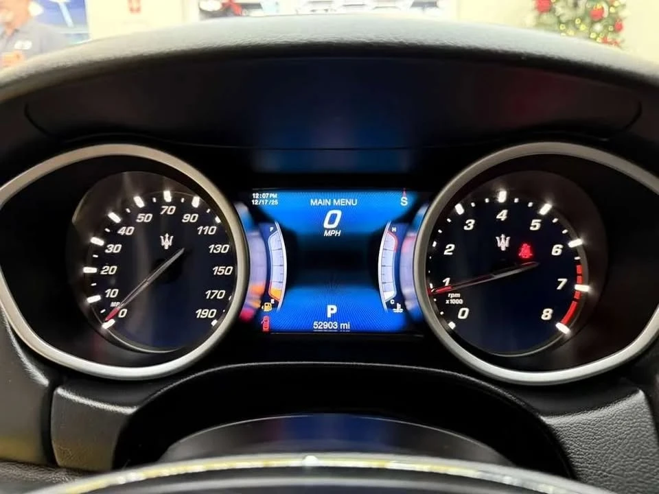 2017 Maserati Ghibli 3rd Gen - Image 13 of 17