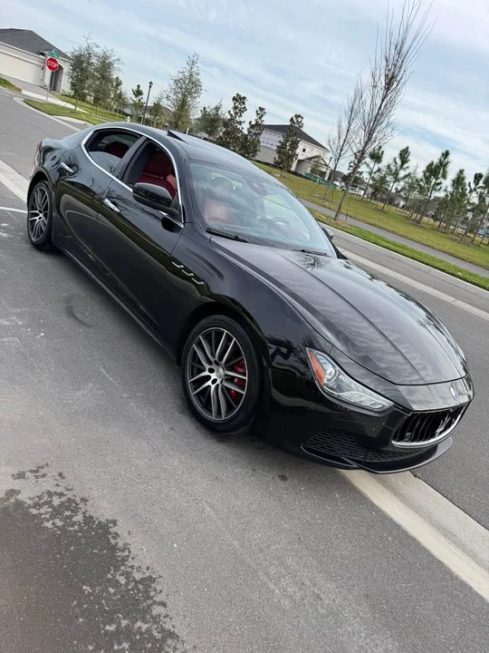2017 Maserati Ghibli 3rd Gen - Image 3 of 8