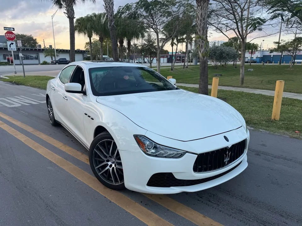 2017 Maserati Ghibli 3rd Gen - Image 3 of 10