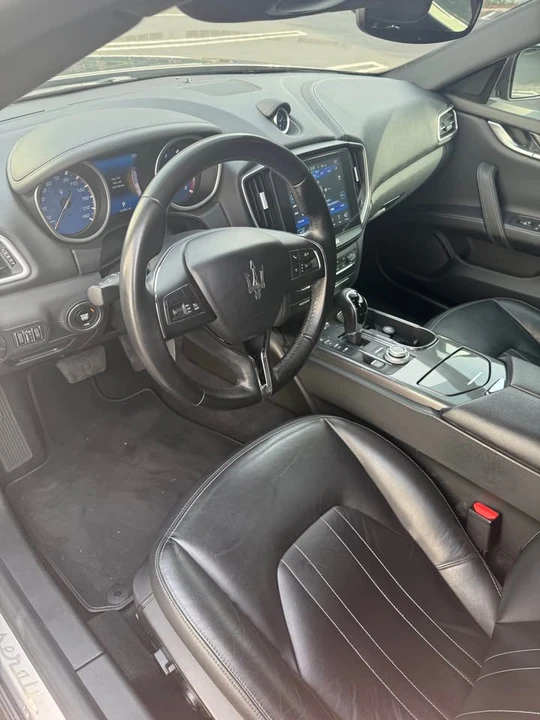 2017 Maserati Ghibli 3rd Gen - Image 6 of 10