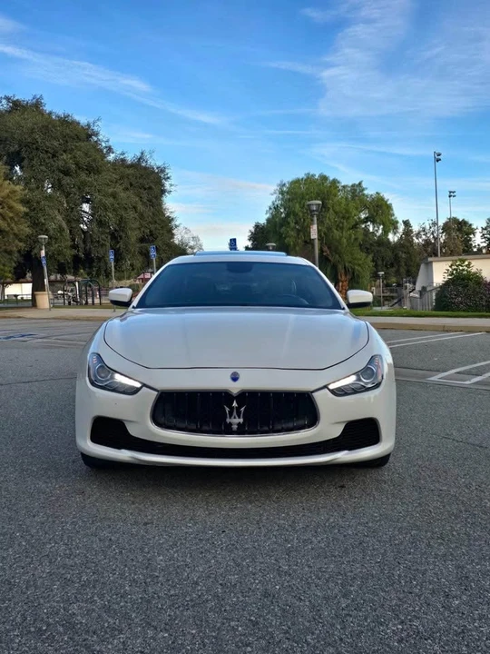 2017 Maserati Ghibli 3rd Gen - Image 5 of 14