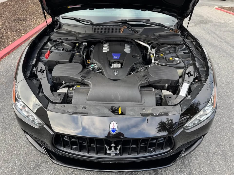 2017 Maserati Ghibli 3rd Gen - Image 15 of 18