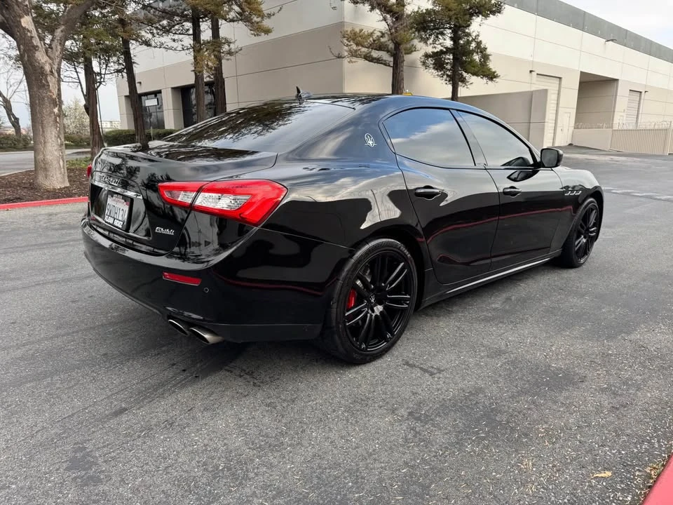 2017 Maserati Ghibli 3rd Gen - Image 7 of 18