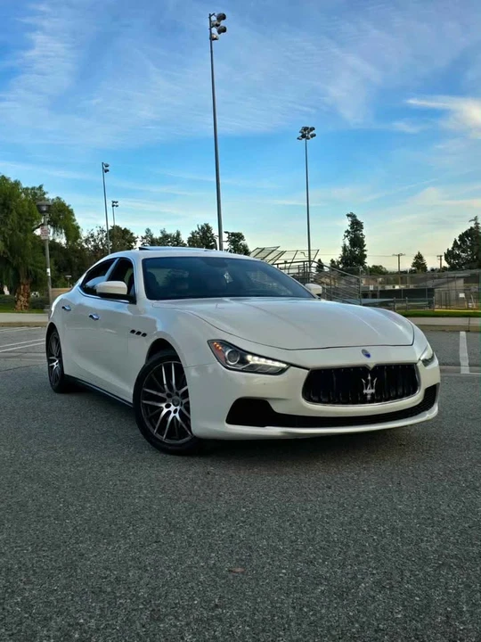 2017 Maserati Ghibli 3rd Gen - Image 2 of 18