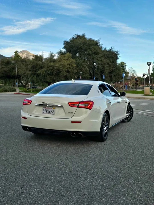 2017 Maserati Ghibli 3rd Gen - Image 7 of 18