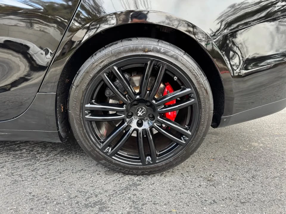 2017 Maserati Ghibli 3rd Gen - Image 16 of 18