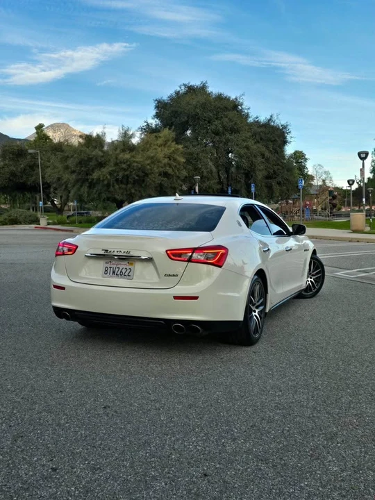 2017 Maserati Ghibli 3rd Gen - Image 4 of 14
