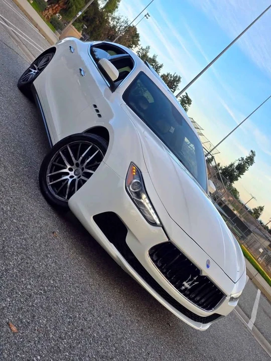 2017 Maserati Ghibli 3rd Gen - Image 5 of 18