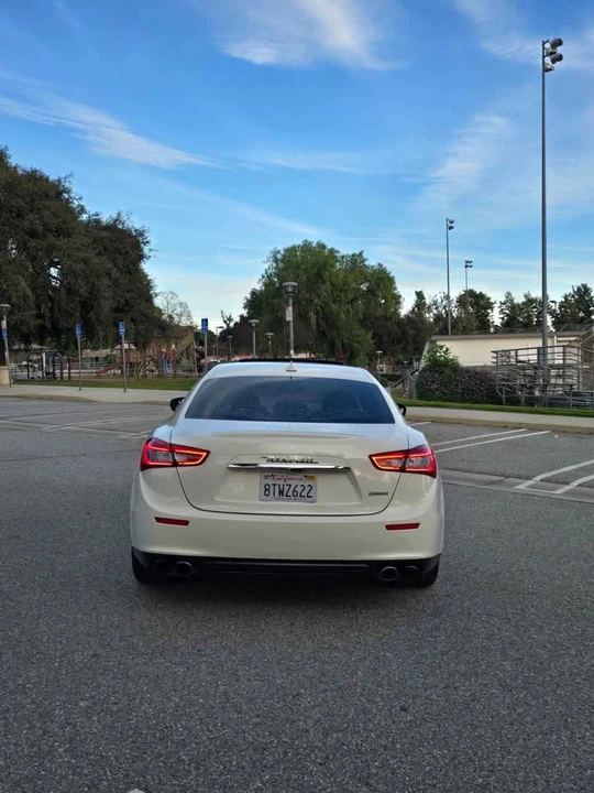 2017 Maserati Ghibli 3rd Gen - Image 16 of 17