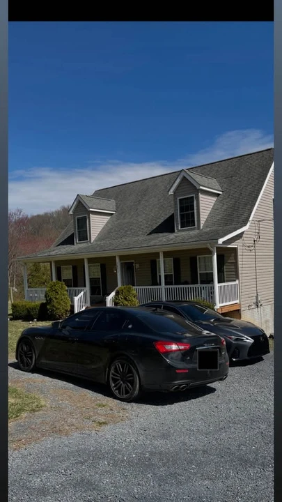 2017 Maserati Ghibli 3rd Gen - Image 5 of 13