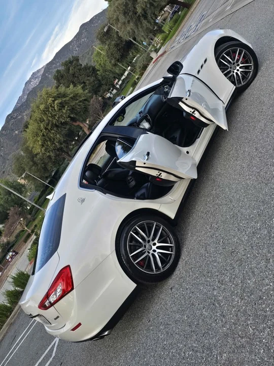 2017 Maserati Ghibli 3rd Gen - Image 15 of 18