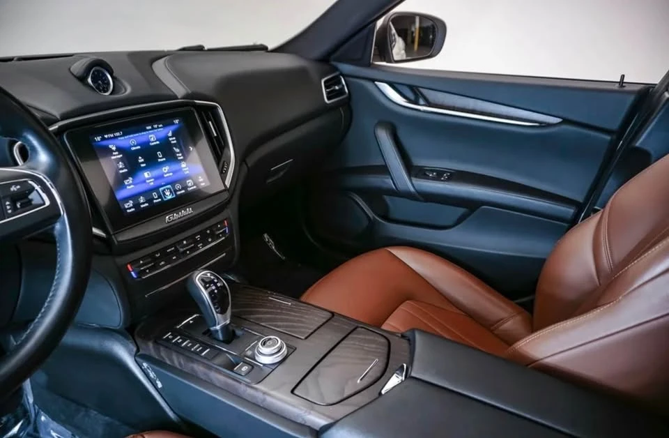 2017 Maserati Ghibli 3rd Gen - Image 8 of 13