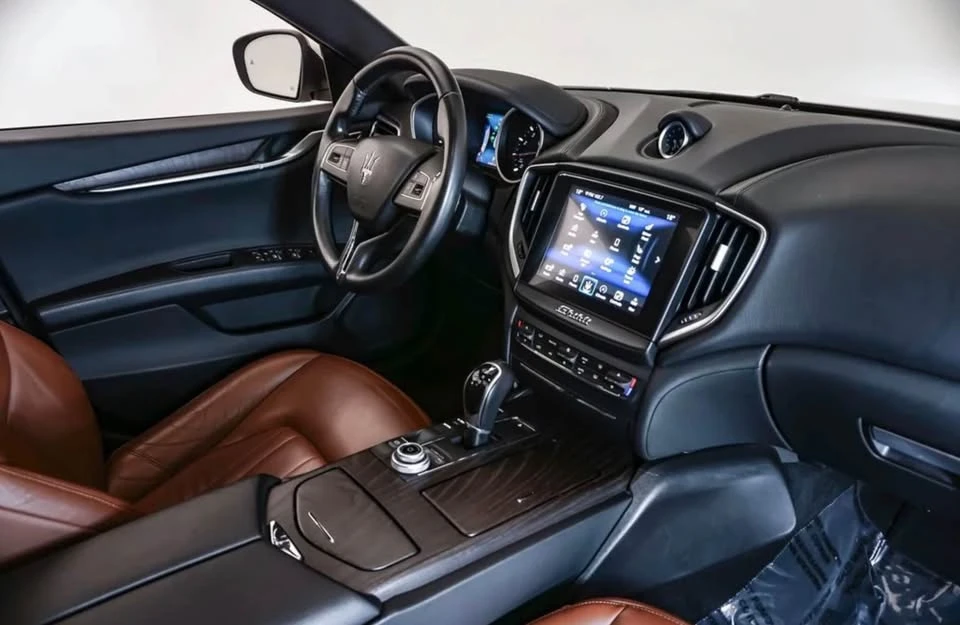 2017 Maserati Ghibli 3rd Gen - Image 6 of 13