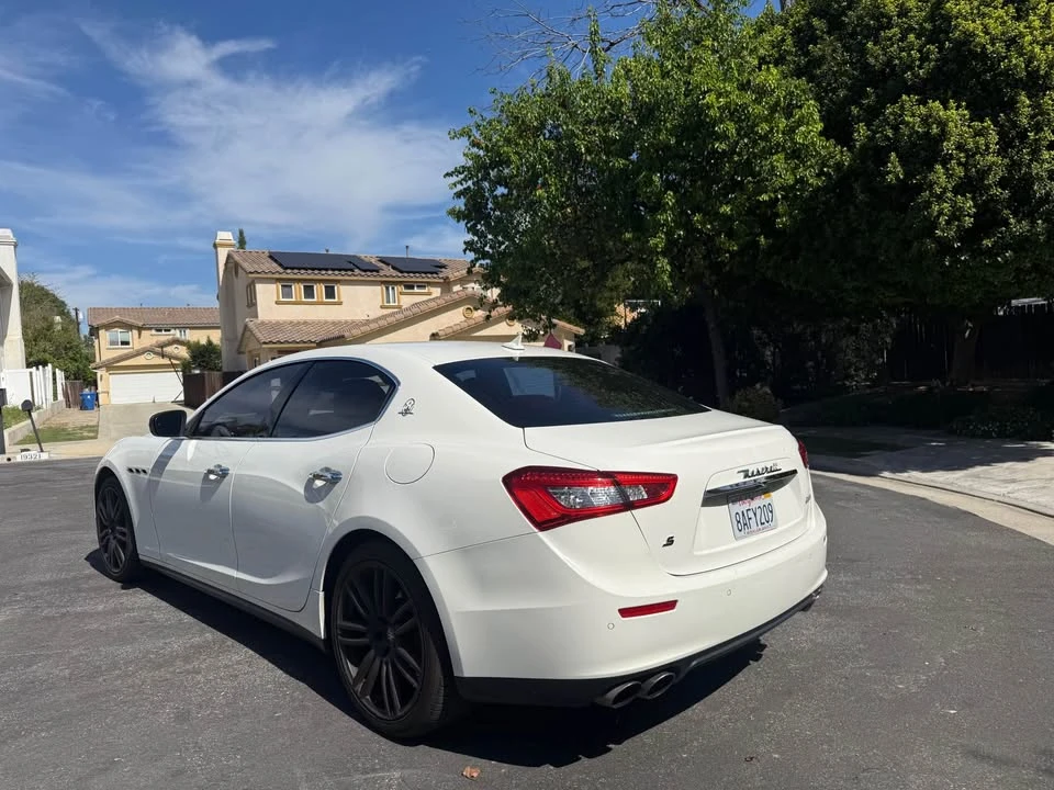 2017 Maserati Ghibli 3rd Gen - Image 7 of 15