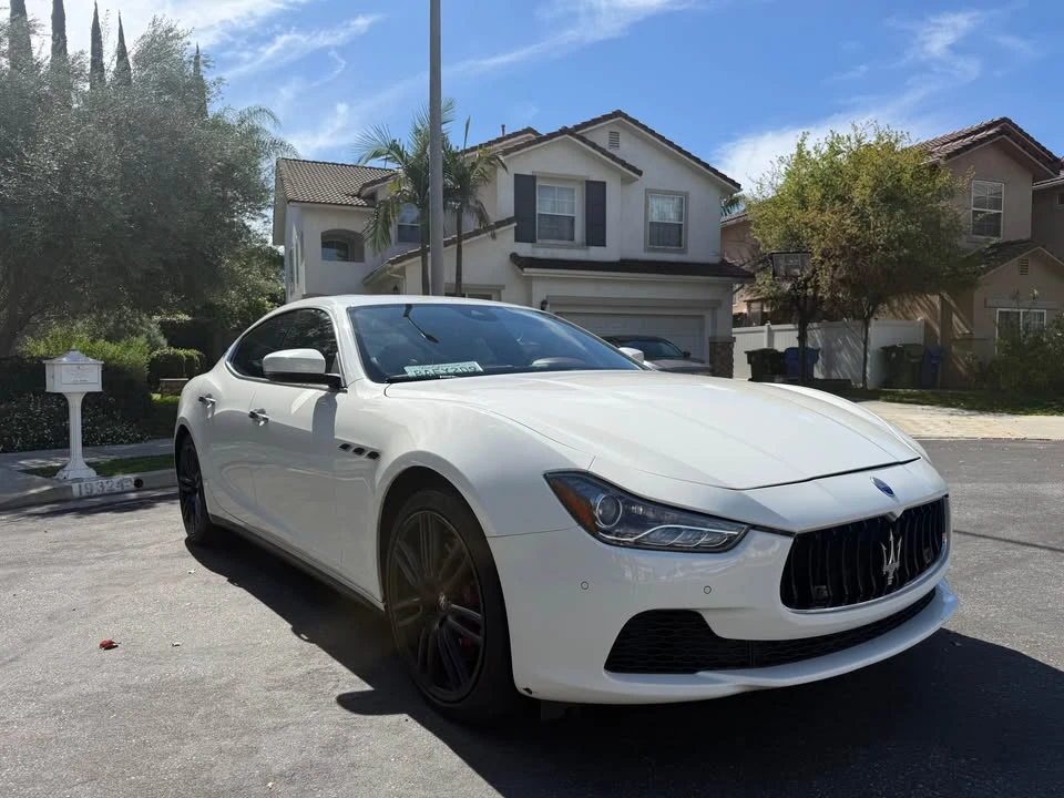 2017 Maserati Ghibli 3rd Gen - Image 5 of 15