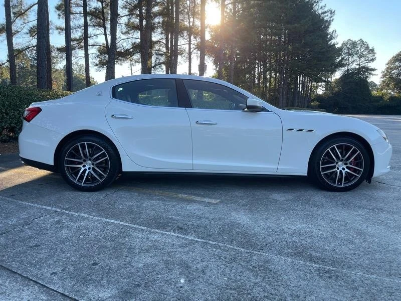 2017 Maserati Ghibli 3rd Gen - Image 8 of 20