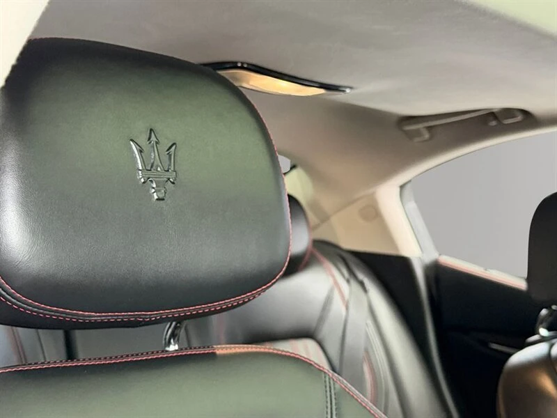2017 Maserati Ghibli 3rd Gen - Image 19 of 20