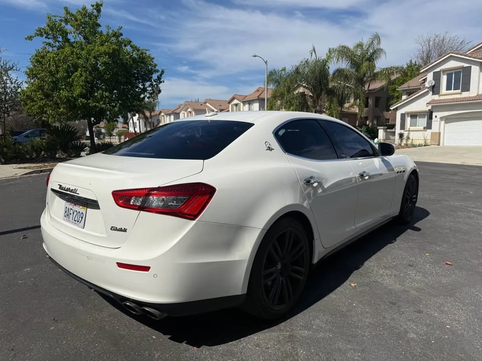 2017 Maserati Ghibli 3rd Gen - Image 8 of 15