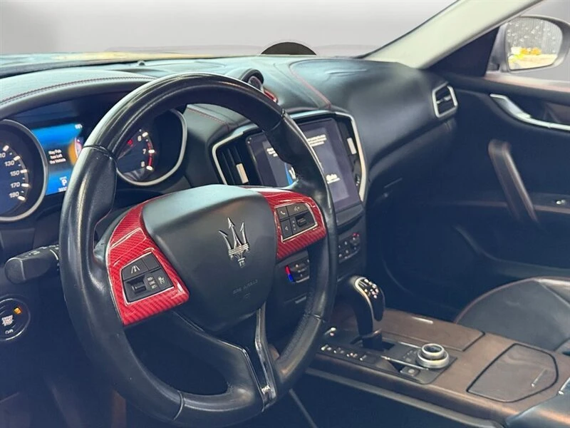 2017 Maserati Ghibli 3rd Gen - Image 16 of 20