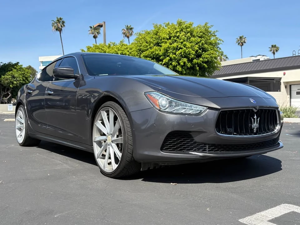 2017 Maserati Ghibli 3rd Gen - Image 4 of 5