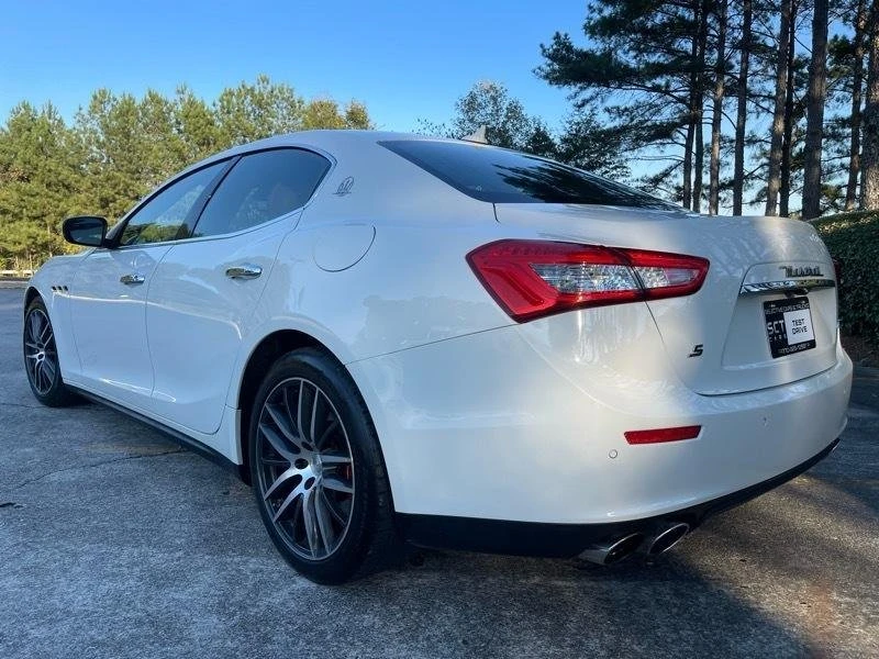 2017 Maserati Ghibli 3rd Gen - Image 5 of 20