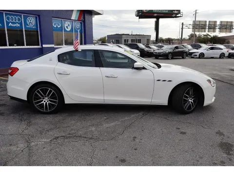 2017 Maserati Ghibli 3.0L