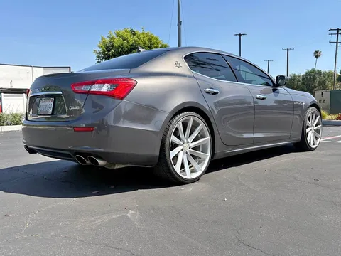 2017 Maserati Ghibli