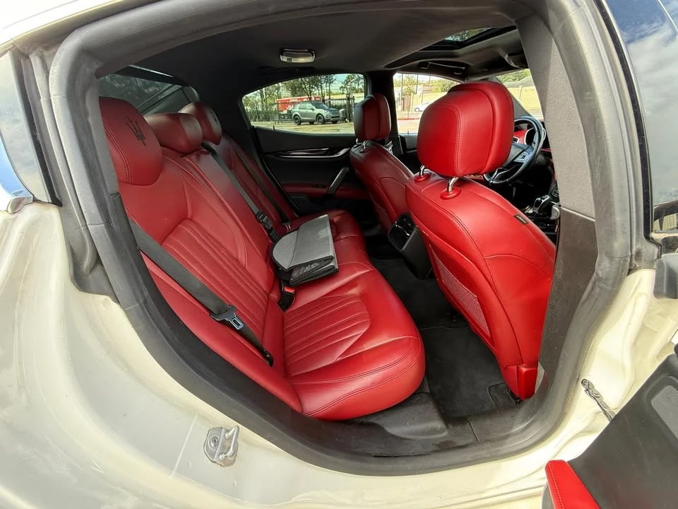 2017 Maserati Ghibli 3rd Gen - Image 13 of 20