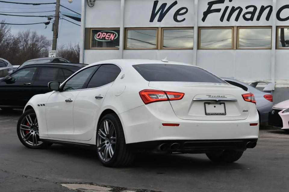 2017 Maserati Ghibli 3rd Gen - Image 6 of 19