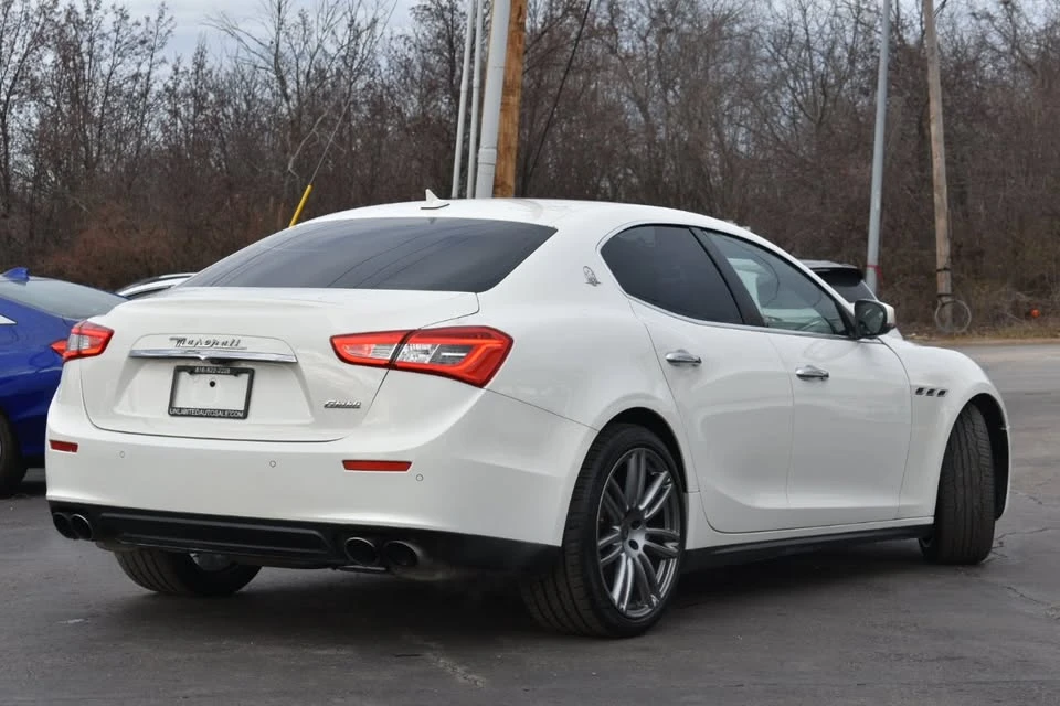 2017 Maserati Ghibli 3rd Gen - Image 4 of 19