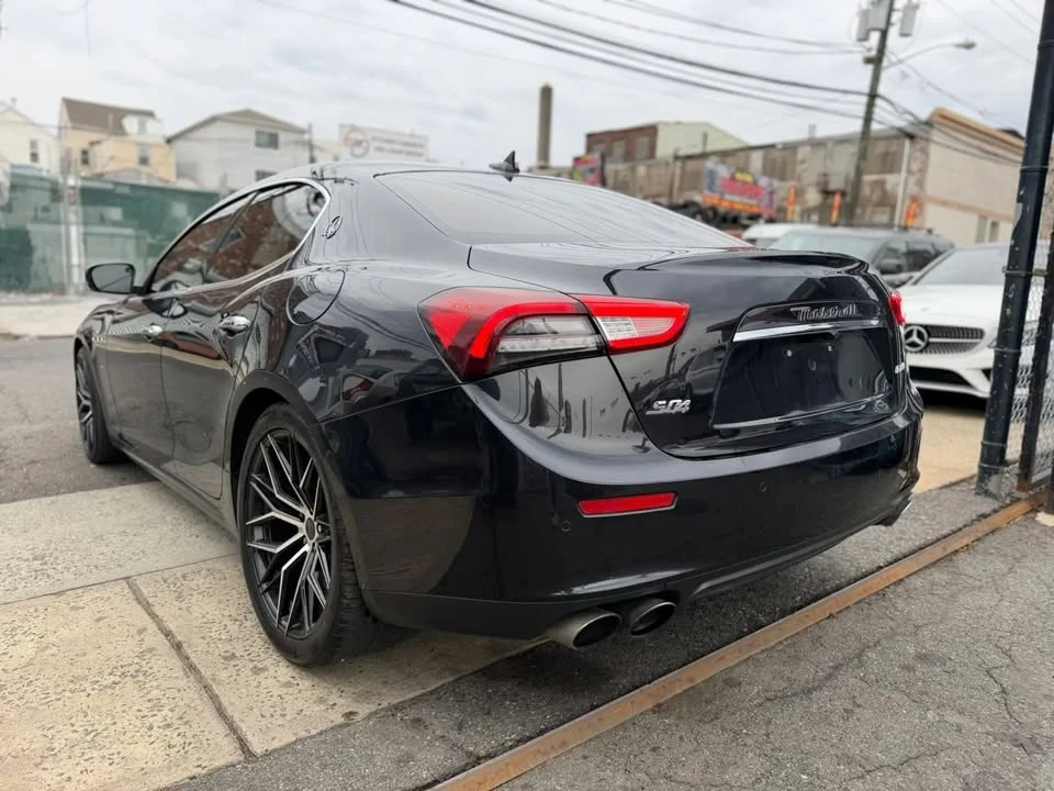 2017 Maserati Ghibli 3rd Gen - Image 8 of 20