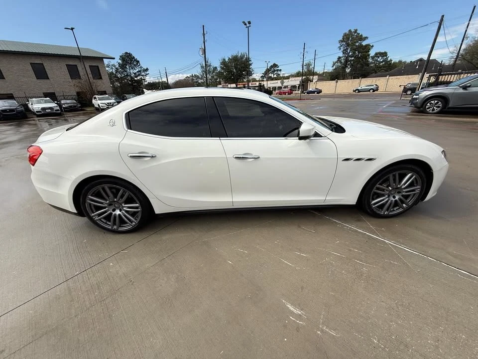 2017 Maserati Ghibli 3rd Gen - Image 7 of 20