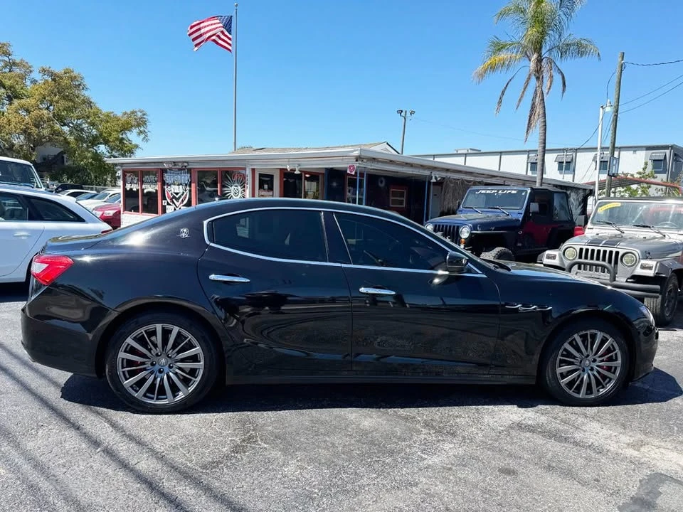 2017 Maserati Ghibli 3rd Gen - Image 5 of 20