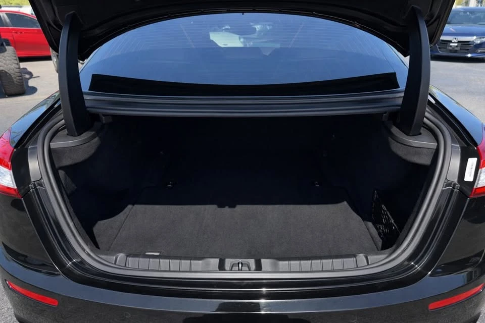 2017 Maserati Ghibli 3rd Gen - Image 19 of 20
