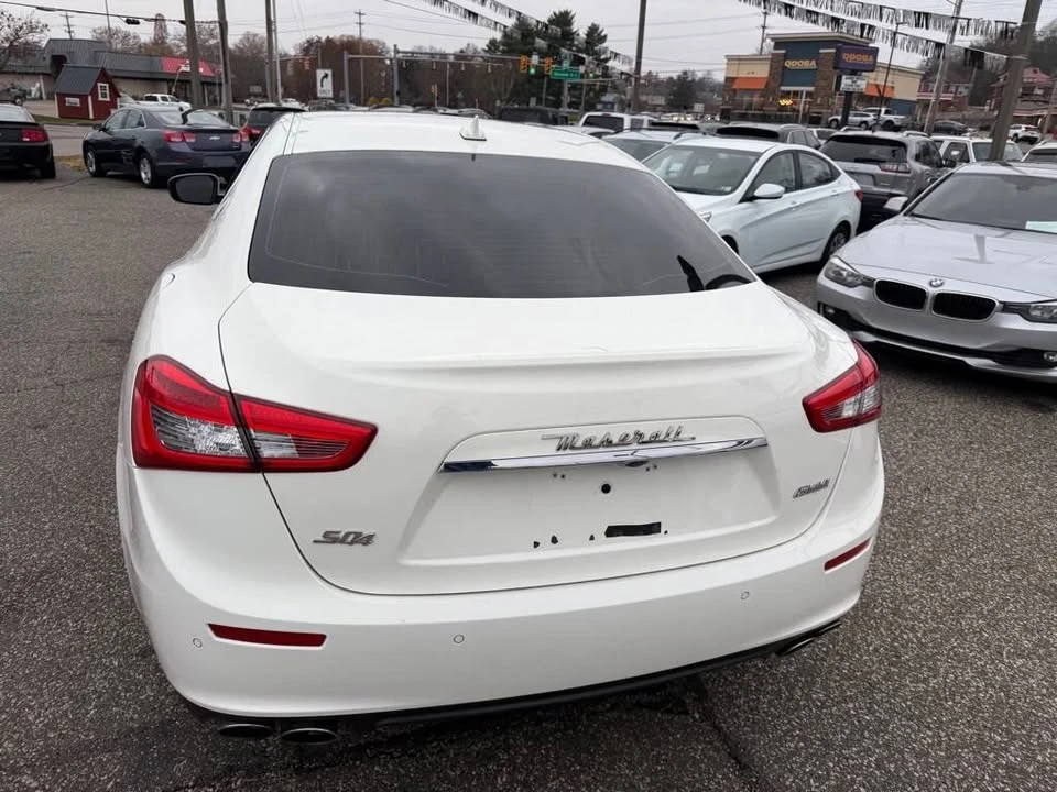 2017 Maserati Ghibli 3rd Gen - Image 9 of 20