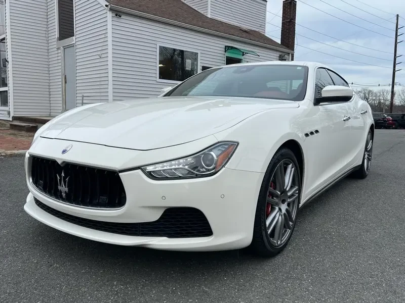 2017 Maserati Ghibli 3rd Gen - Image 3 of 20