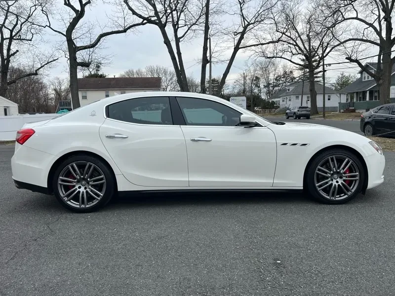 2017 Maserati Ghibli 3rd Gen - Image 10 of 20