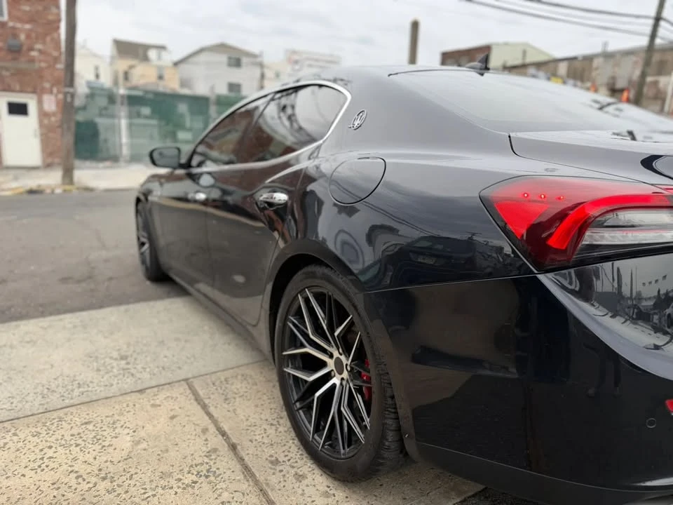 2017 Maserati Ghibli 3rd Gen - Image 9 of 20