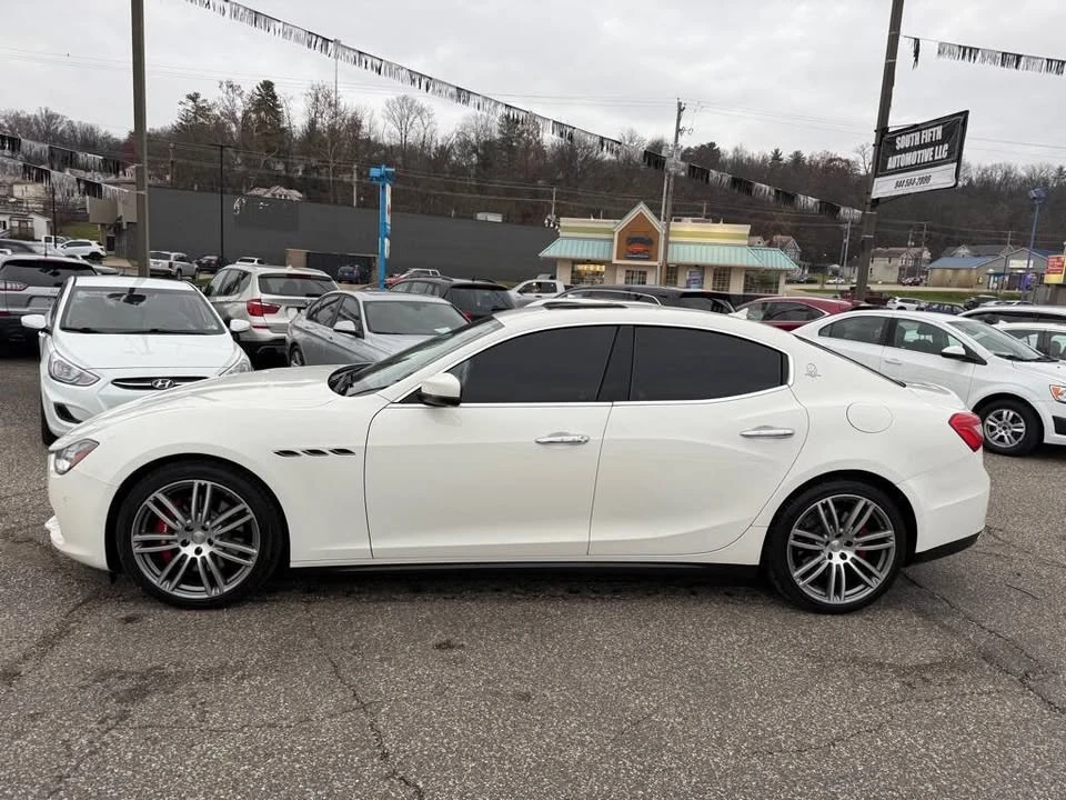 2017 Maserati Ghibli 3rd Gen - Image 12 of 20