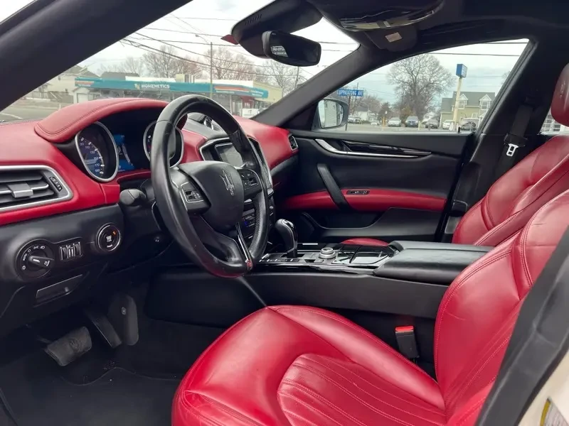 2017 Maserati Ghibli 3rd Gen - Image 7 of 19