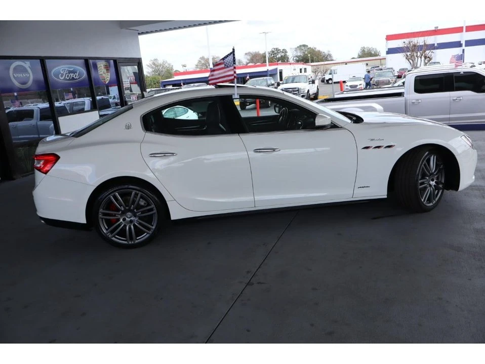 2017 Maserati Ghibli 3rd Gen - Image 4 of 20