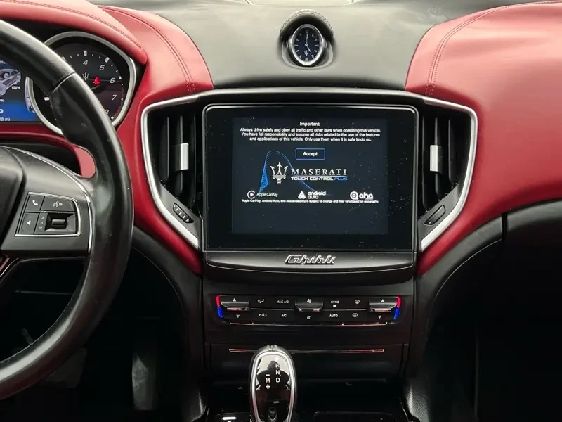2017 Maserati Ghibli 3rd Gen - Image 17 of 19