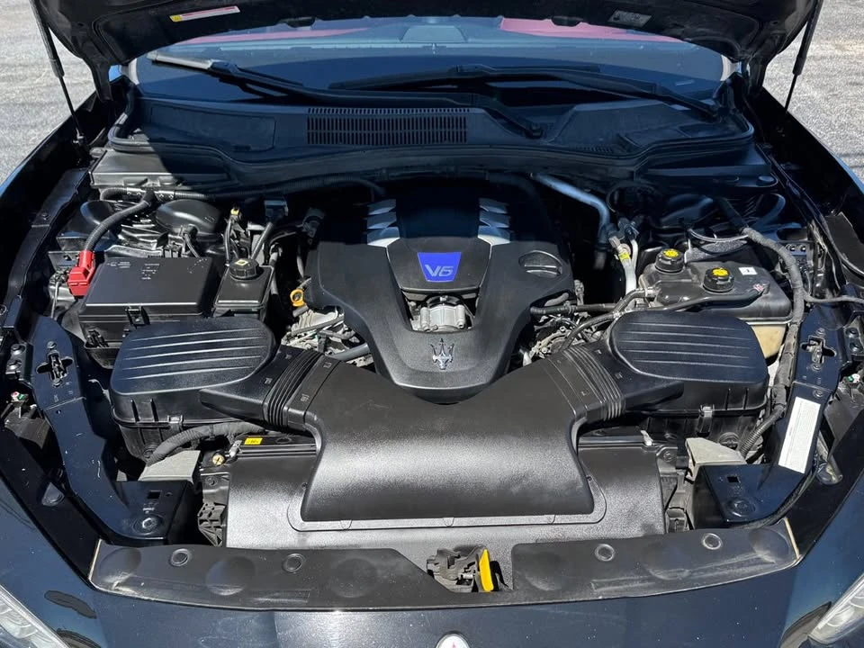 2017 Maserati Ghibli 3rd Gen - Image 8 of 18