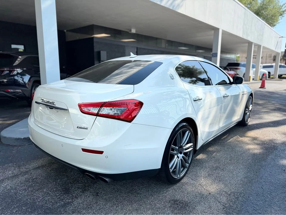 2017 Maserati Ghibli 3rd Gen - Image 4 of 16