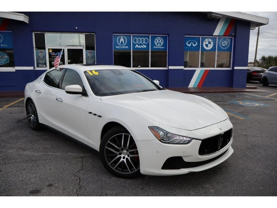 2017 Maserati Ghibli 3rd Gen - Image 2 of 20