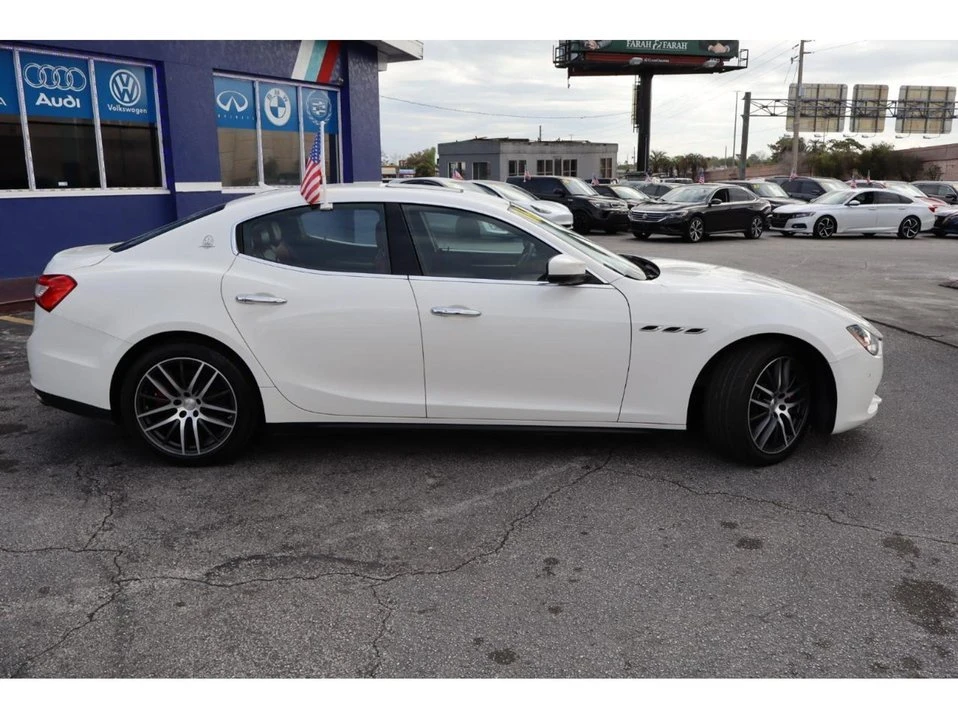 2017 Maserati Ghibli 3rd Gen - Image 3 of 20