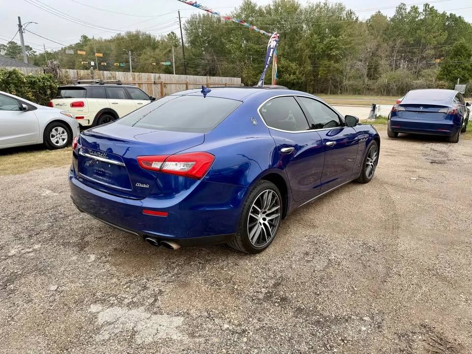 2017 Maserati Ghibli 3rd Gen - Image 3 of 14